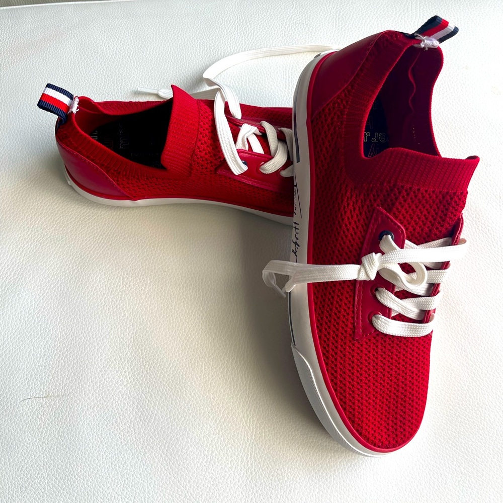 Tommy Hilfiger